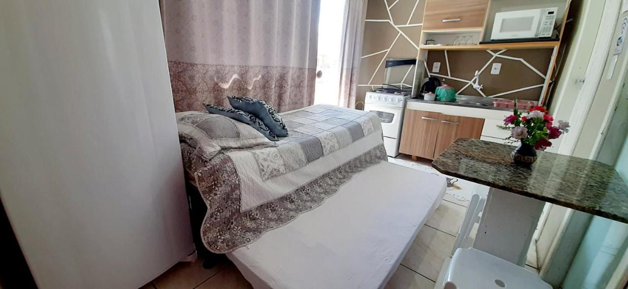 Kitnet K1 Em Torres-Rs - Na Mais Bela Praia Gaucha - Cozinha - Banheiro - Ar Condicionado - Smart Tv 32' - Wi-Fi - Anfitria Superhost No Bnb エクステリア 写真