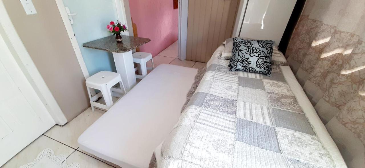 Kitnet K1 Em Torres-Rs - Na Mais Bela Praia Gaucha - Cozinha - Banheiro - Ar Condicionado - Smart Tv 32' - Wi-Fi - Anfitria Superhost No Bnb エクステリア 写真
